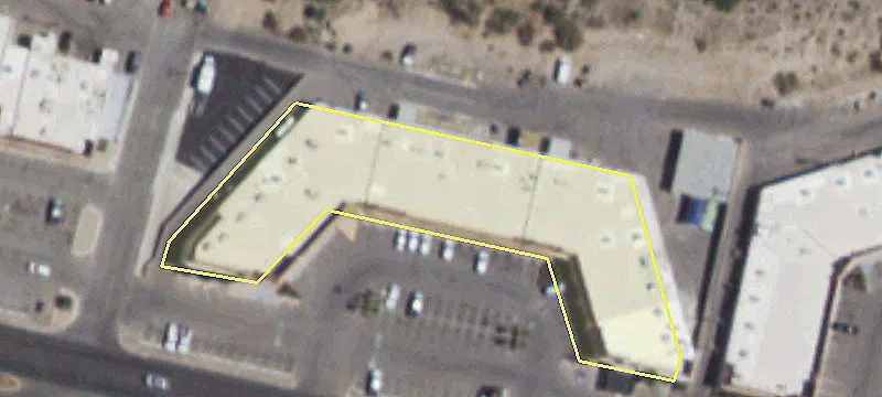 Retail Space Available For Rent