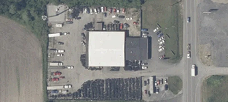 Industrial Building with Showroom