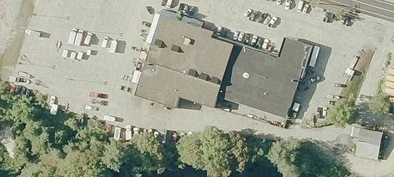 Versatile Commercial Building on Route 149