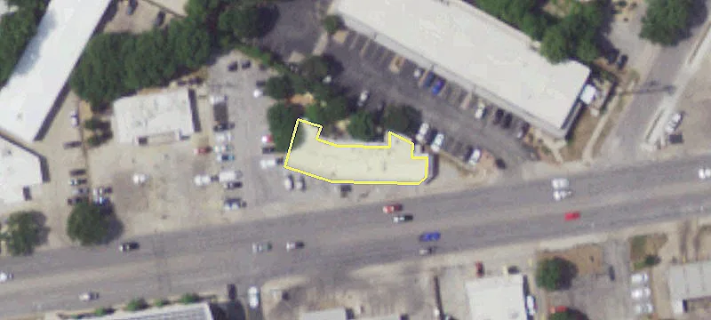 Freestanding Building on South Lamar