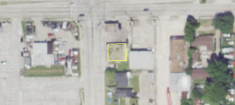 Freestanding Building on High-Visibility Corner