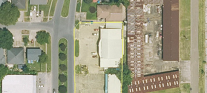 Neighborhood Market Real Estate For Sale