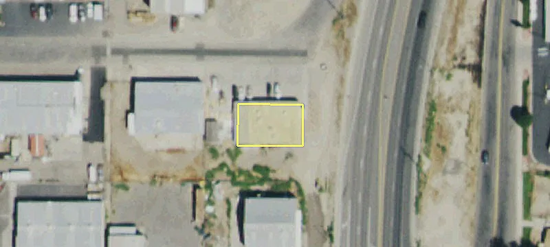 Commercial Property on Busy Road