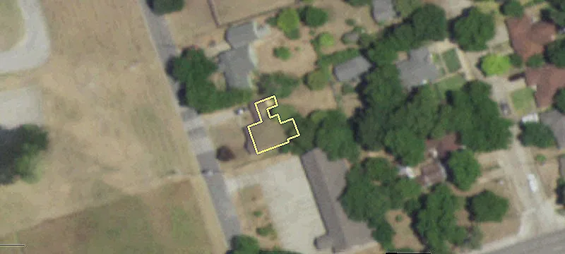 Versatile Building in South Dallas