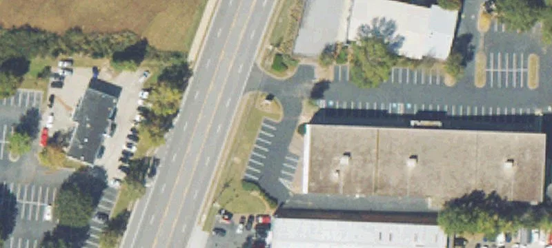 Versatile Freestanding Building for Lease