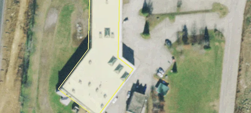 Versatile Commercial Property on Harley Davidson