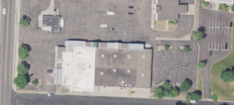 Retail Space Near Lake Minnetonka