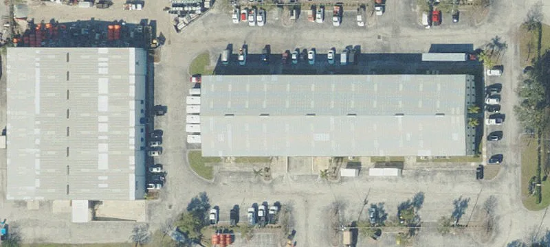 Clearwater Office/Warehouse with Truck Well