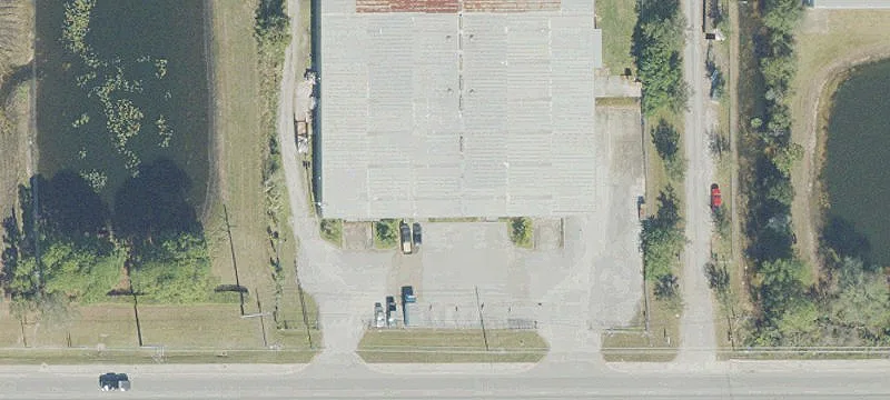 Versatile Industrial Building For Sale