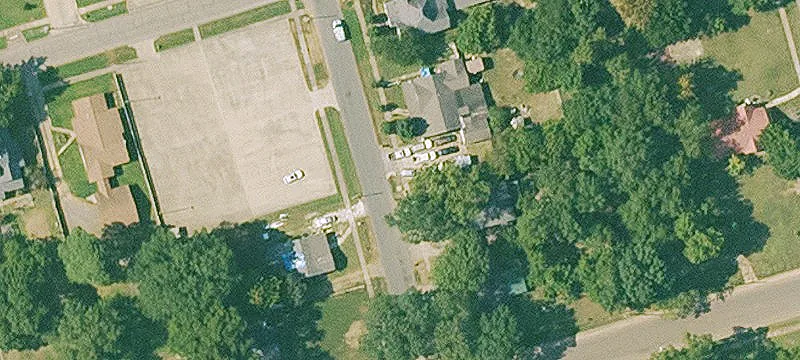 Hope, AR Shopping Center Investment