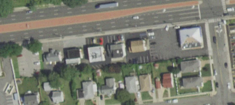 Central Nassau Single Tenant Building