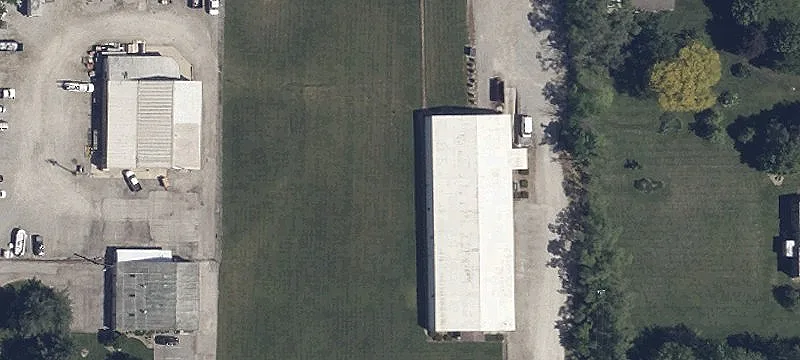 LaGrange Warehouse with Fenced Yard