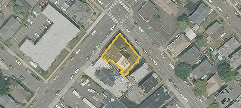 One Bedroom Apartment Available