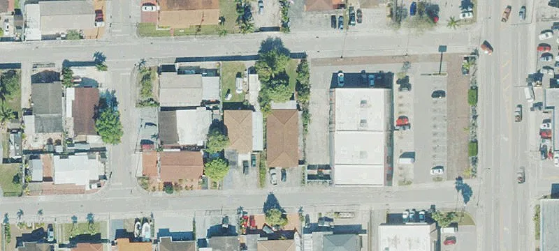 Updated Duplex Unit with Parking