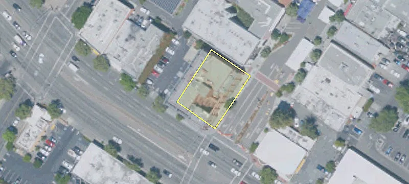 Prime Retail Space on California Avenue