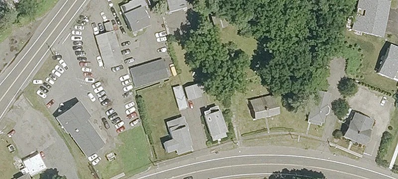 First Floor Apartment Near Green