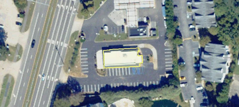 Retail Space with Ample Parking