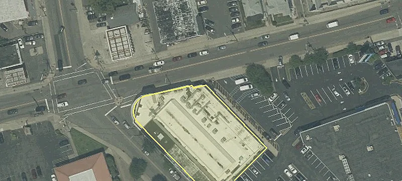 Retail Space on Clifton Avenue