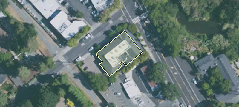 Retail Space Available For Rent
