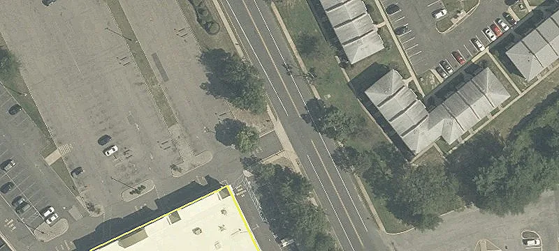 Anchored Shopping Center For Lease