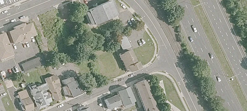 Spacious Apartment Near Amenities