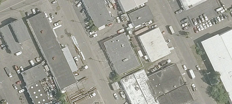Stratford Commercial Building For Lease