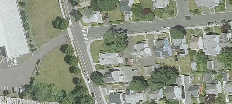 Spacious Unit Near Parks