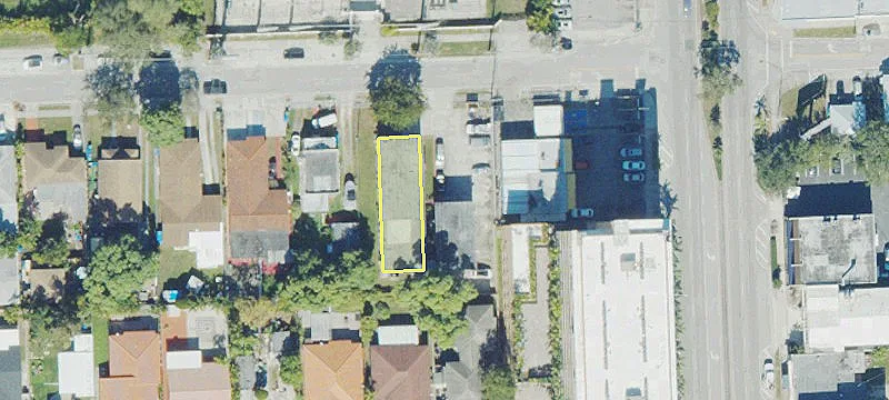 Spacious Duplex Unit For Rent