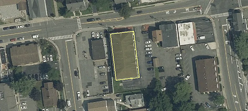 Retail Space Available For Rent