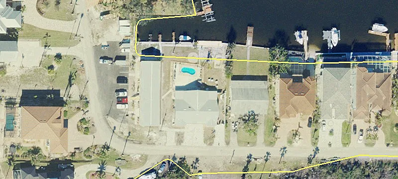Waterfront Resort Property in Matlacha