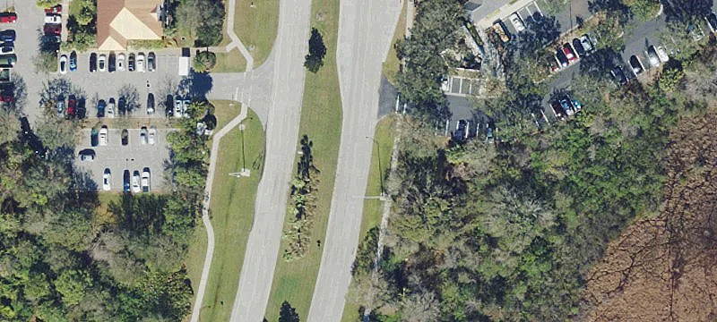 Prime Corner Lot Near I-75