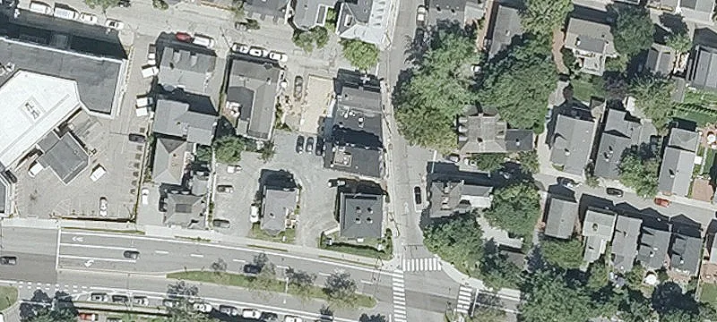 Prime Downtown Newport Retail/Office Space
