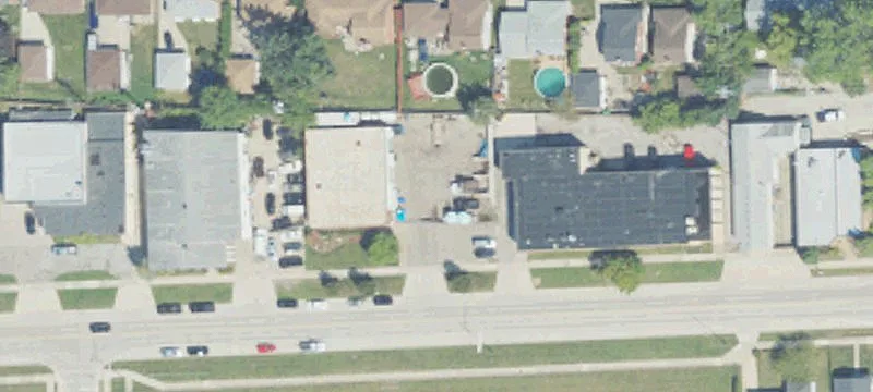 Commercial Building with Zoning Opportunities