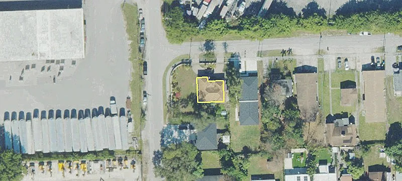Modern Miami Triplex Rental