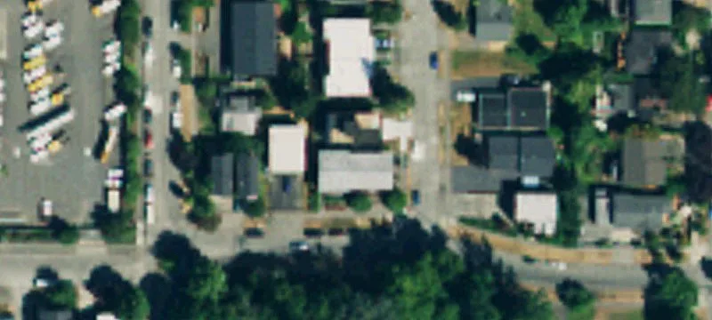 Well-Maintained Seattle Apartment Complex