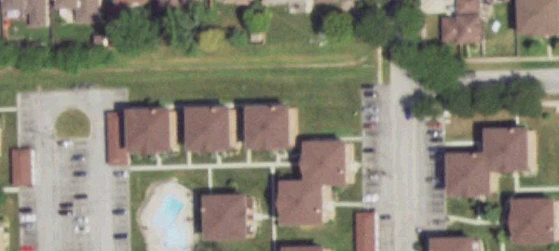 Reynolds Lane Apartment Building