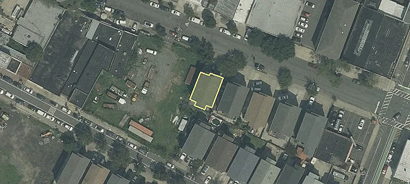 Ironbound Apartment with Private Porch
