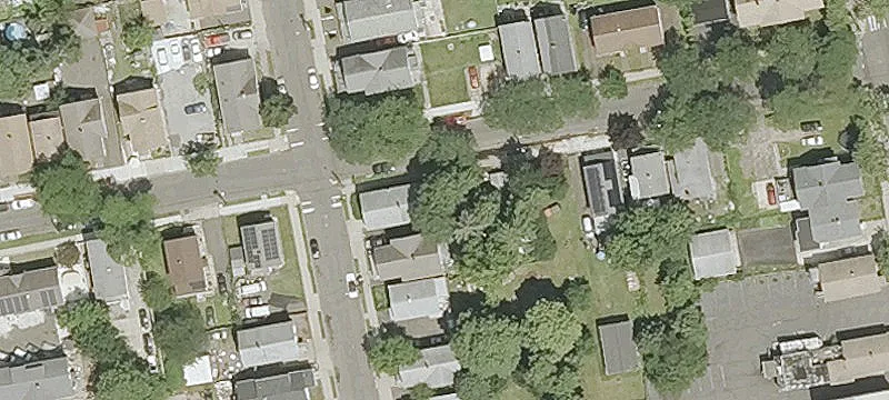 Spacious Two-Family Home in New Haven