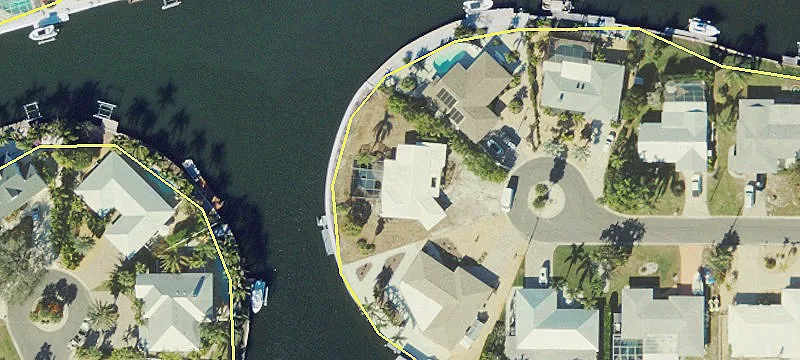 Waterfront Lot in Flamingo Cay