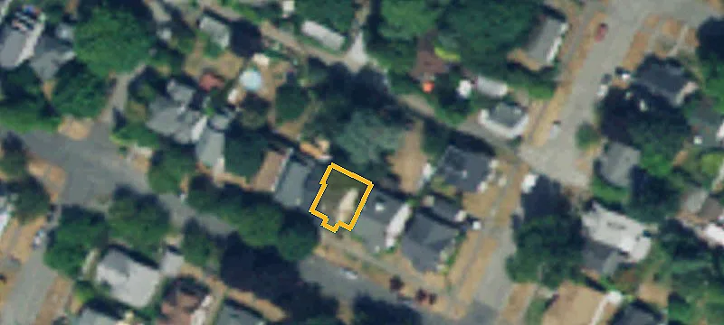 Buildable Lot in Tacoma Location