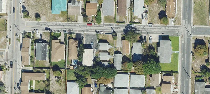 West Palm Beach Triplex Unit