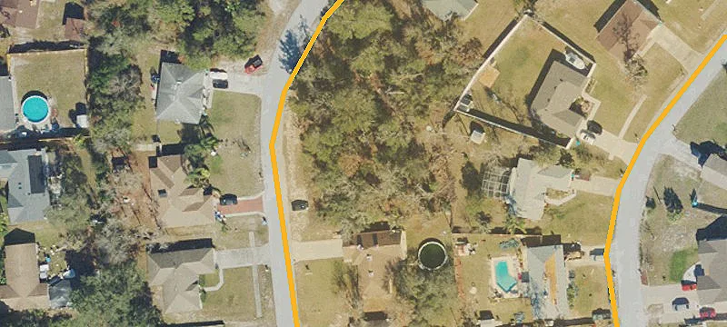 Residential Lot in Deltona
