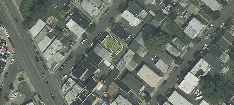Multifamily Property Near Transportation