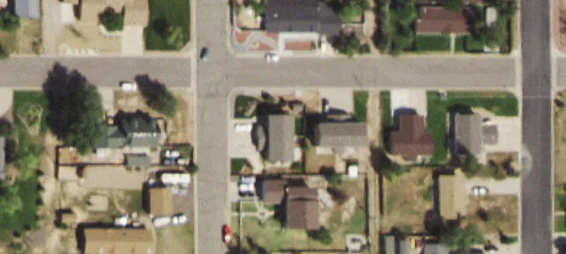 Clean Duplex with Garages
