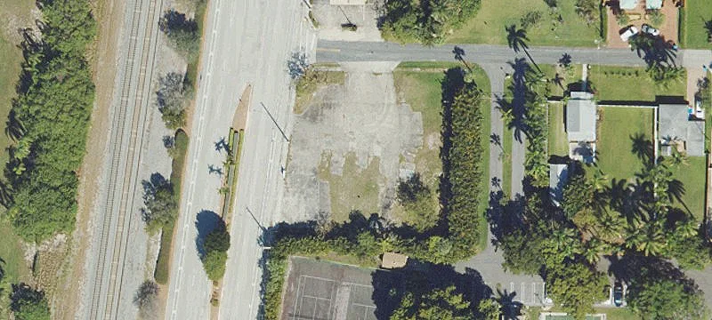 Residential Land on Federal Hwy