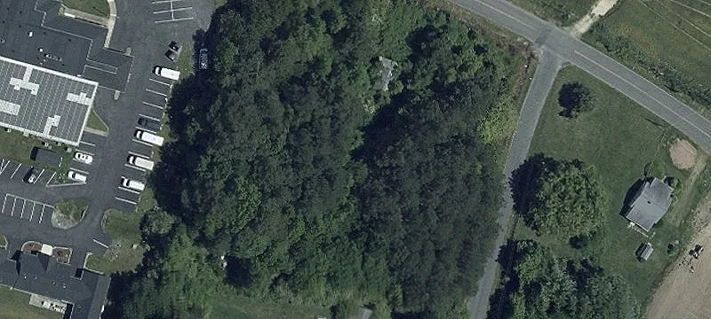 Land on Tulls Corner Road