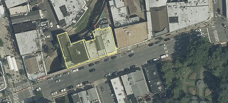 Prime Retail Space in Millburn