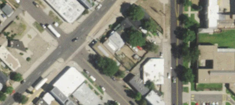 Commercial Space Near Light Rail