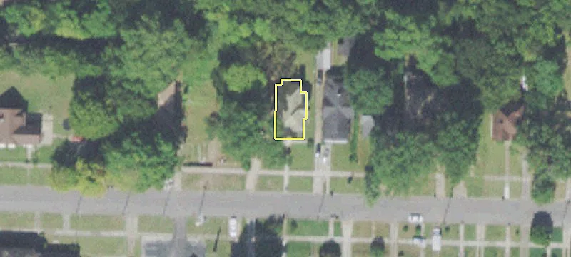 10-Bedroom Rooming House Opportunity