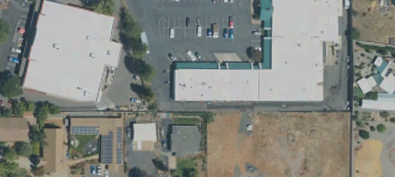 Prime Retail/Office Space Available